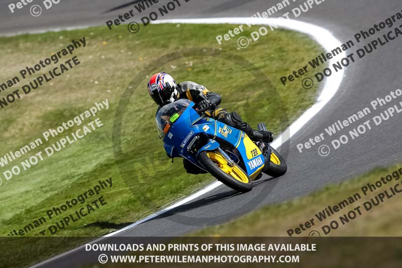 cadwell no limits trackday;cadwell park;cadwell park photographs;cadwell trackday photographs;enduro digital images;event digital images;eventdigitalimages;no limits trackdays;peter wileman photography;racing digital images;trackday digital images;trackday photos